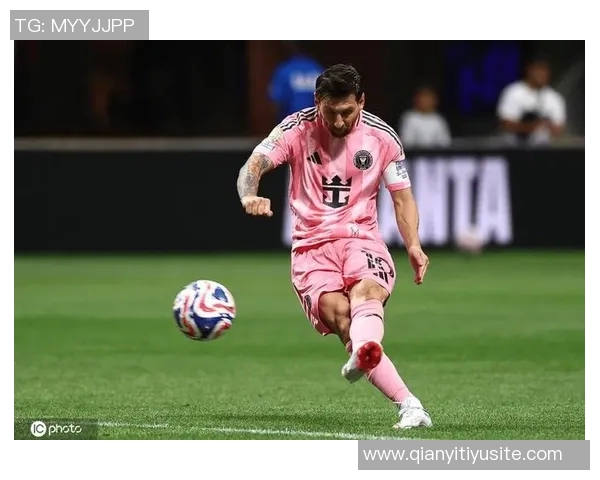 今日趣图:90分钟任意球大比拼你会选择梅西C罗小贝还是B费来主罚 今日趣图:90分钟任意球大比拼你会选择梅西C罗小贝还是B费来主罚